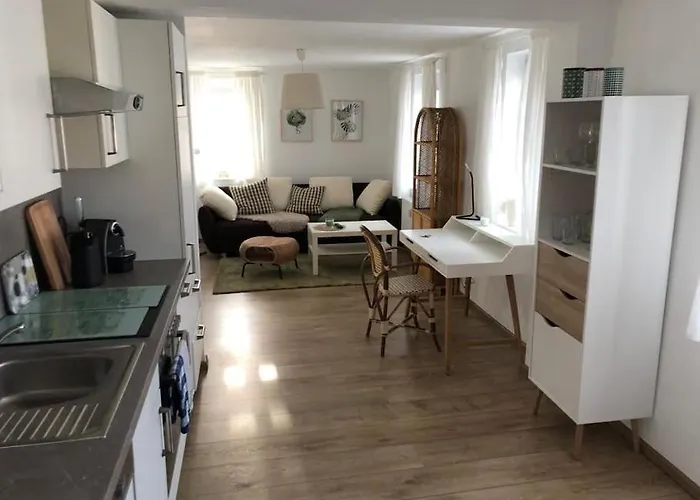 Gemuetliche Kleine Апартаменты *